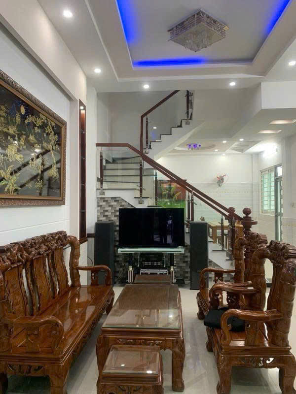 Phạm Văn Chiêu, Gò Vấp, hẻm xe tải, góc 2 mặt tiền hết lộ giới, view công viên, tặng full nội thất.