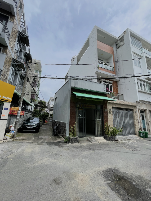 3 mặt tiền, hẻm xe tải, vừa ở vừa kinh doanh