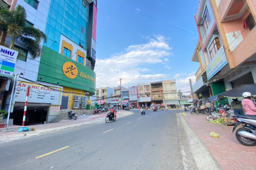 Bán nhà 199m² ngang 7m giá 9 tỷ Phường 2 Bảo Lộc