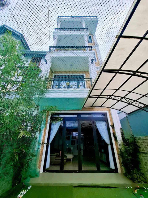 Căn nhà 3 tầng tại Cổ Loa, Đà Lạt (9,9ty)