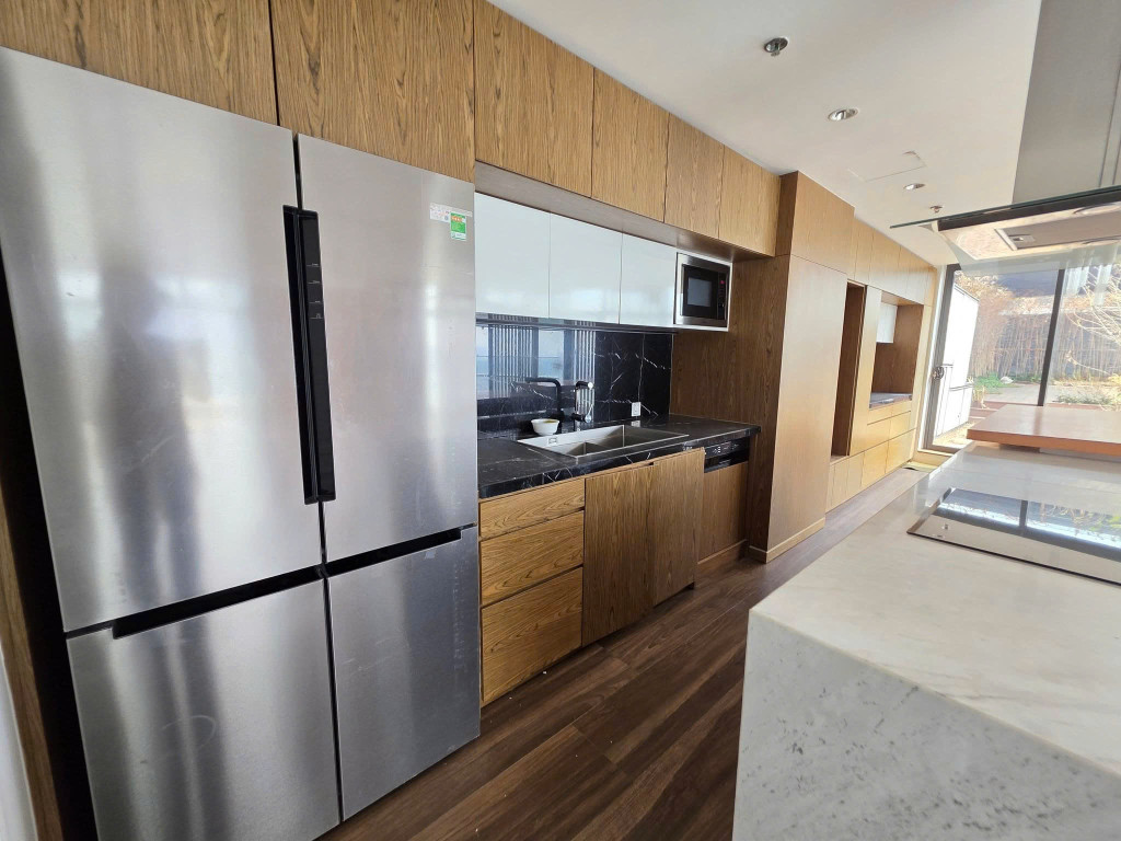BDS  HVL CHO THUÊ PENHOUSE CITY GATE BÌNH THẠNH  321M2 GIÁ 150TR/TH