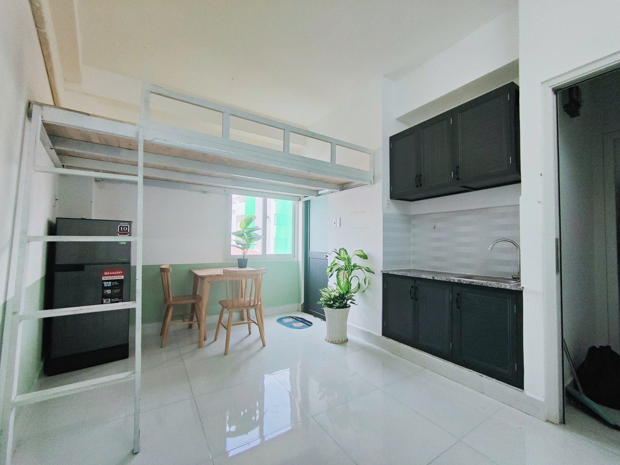 Căn Hộ Dịch Vụ 30m2 đường Xô Viết Nghệ Tĩnh gần Trường Đại Học 4,7 triệu/tháng