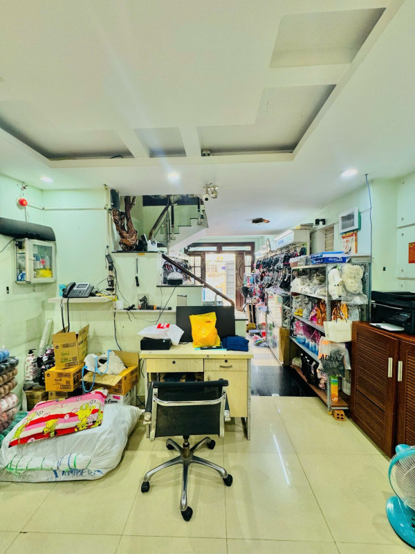 NHÀ ĐẸP NGUYỄN XÍ 5 TẦNG KIÊN CỐ, NỞ HẬU - HẺM OTO - DT 115m2 - GIÁ 11.8 TỶ
