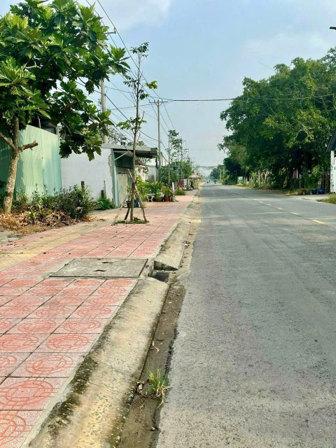 CHÍNH CHỦ BÁN ĐẤT Nguyễn Cửu Vân, P.4, TP. TÂN AN, 240M2, SHR, 2TỶ4