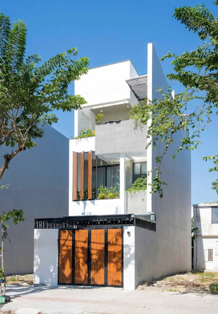 🏠 CHÍNH CHỦ BÁN NHÀ 1 TRỆT 2 LẦU – TRUNG TÂM PHƯỜNG 4 – TP. TÂN AN – GIÁ TỐT NHẤT KHU VỰC!