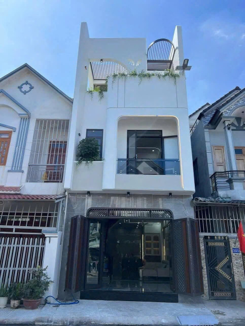🏠🌟🏡 CHÍNH CHỦ BÁN NHÀ 1 TRỆT 2 LẦU - TRUNG TÂM P4 - TÂN AN - LONG AN - DT 90m2 - GIÁ 2.2 TỶ - SHR 🏡🌟🏠