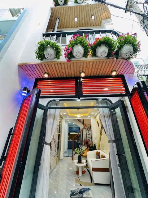 🏡🌿✨ BÁN NHÀ 1 TRỆT 2 LẦU - TRUNG TÂM P4 - TÂN AN - LONG AN - DT 85m2 - GIÁ 2.4 TỶ - SHR ✨🌿🏡