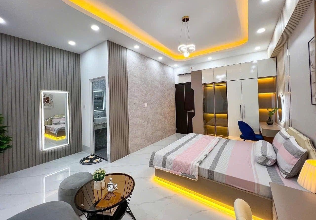 CHÍNH CHỦ CẦN BÁN NHÀ PHỐ 3 TẦNG – 78M² – NGAY ĐƯỜNG PHẠM VĂN NGÔ – TRUNG TÂM TP. TÂN AN – SỔ RIÊNG – GIÁ CHỈ 2 TỶ 1