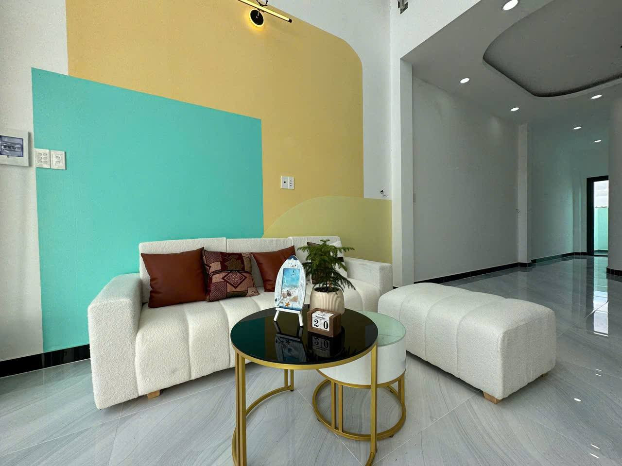 Bán nhà MT Hoàng Anh, TP Tân An, gần Aeon Mall, chính chủ, giá 1 tỷ 400tr/65m2