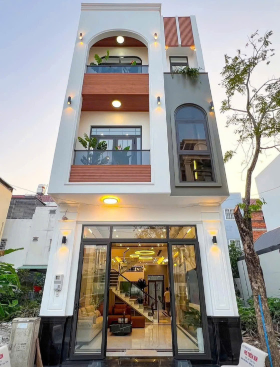 BÁN NHÀ 60M2 – NGAY MẶT TIỀN QUỐC LỘ 1A – GẦN AEON TÂN AN –  GIÁ CHỈ 2,9TỶ