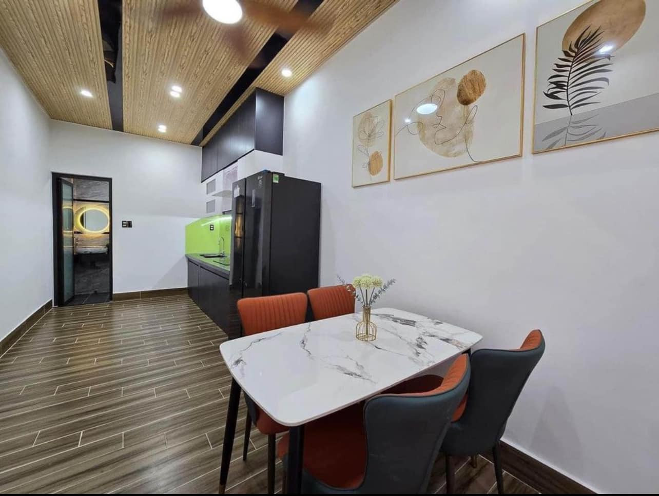 SIÊU PHẨM NHÀ 3 TẦNG MT NGUYỄN CỬU VÂN, AEON, TP TÂN AN – 2 TỶ 6, 70M2 – CHÍNH CHỦ BÁN