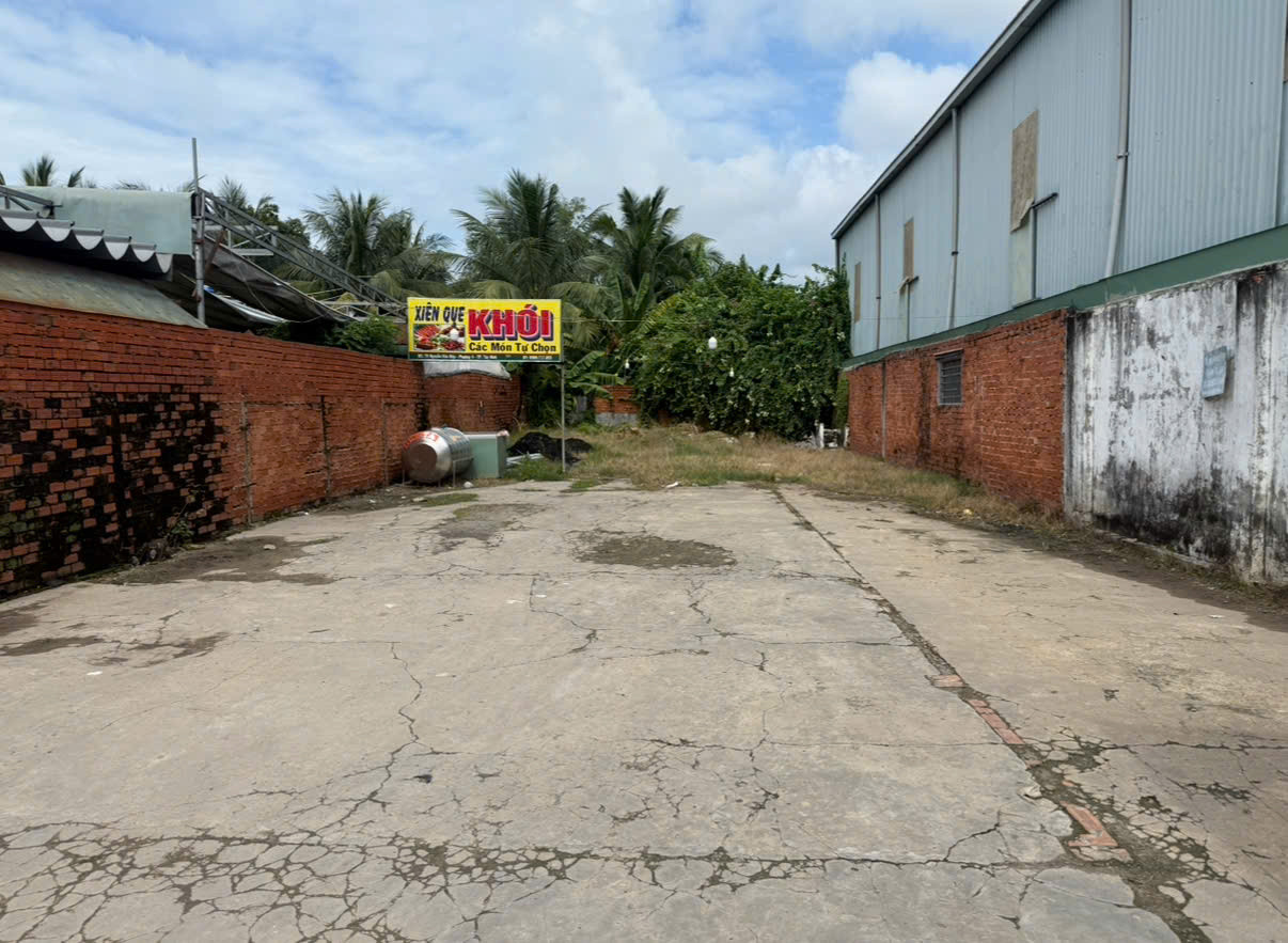 BÁN LÔ ĐẤT 318M2( 315.11M2 THỔ CƯ) SẴN SỔ GIÁ CỰC TỐT TẠI –ĐƯỜNG NGUYỄN VĂN RỐP, TÂY NINH