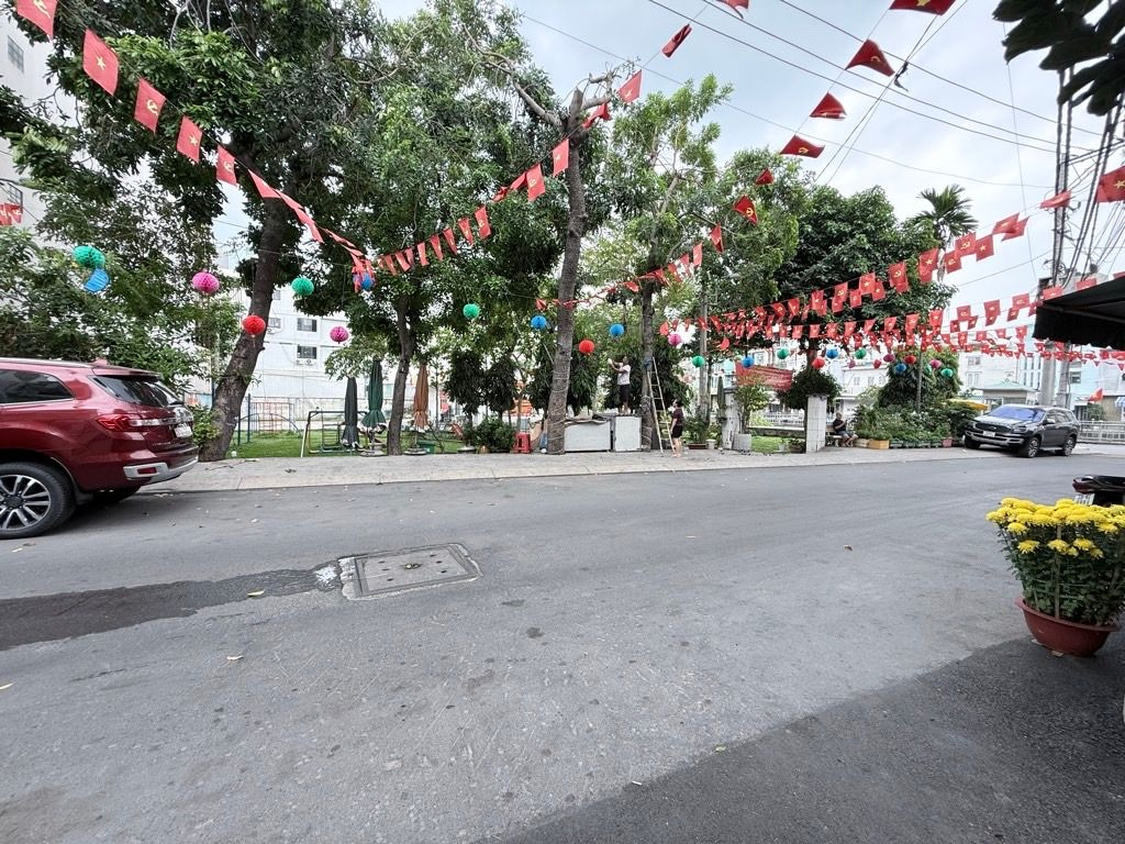 🌳 NHÀ VIEW CÔNG VIÊN – THANG MÁY – OTO NGỦ TRONG NHÀ | SỔ NỞ HẬU TÀI LỘC – GÒ VẤP