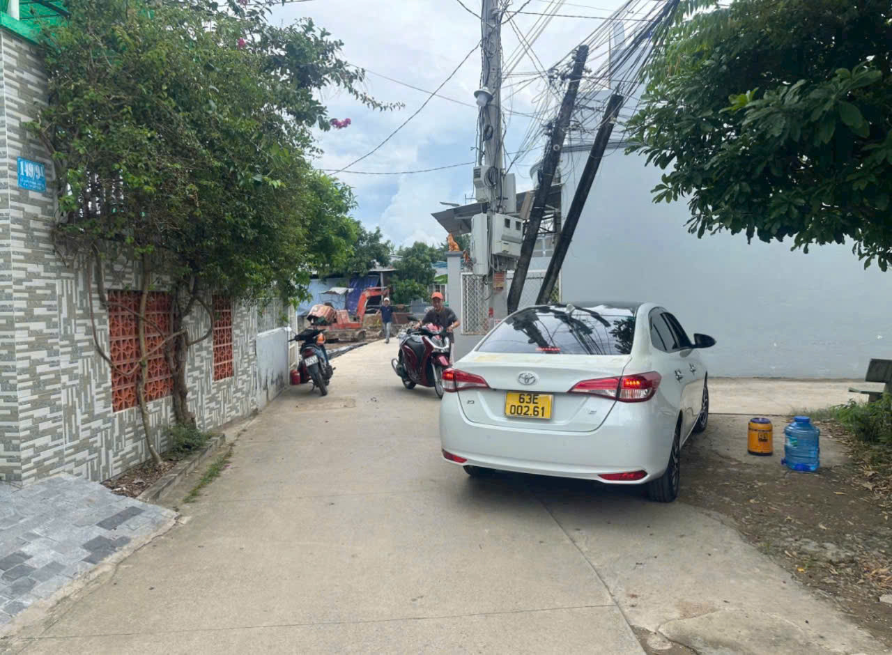 Bán 1 Nền ĐẤT Ở RẺ NHỨT MỸ THO. Phường 6, Đường Oto Cách Lê Văn Phẩm 80m.