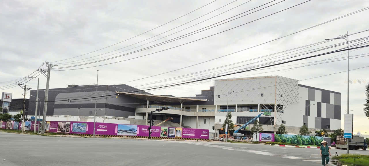 Chính chủ cần bán Đất Cạnh Aeon Tân An 100m, SHR, 1Tỷ 200
