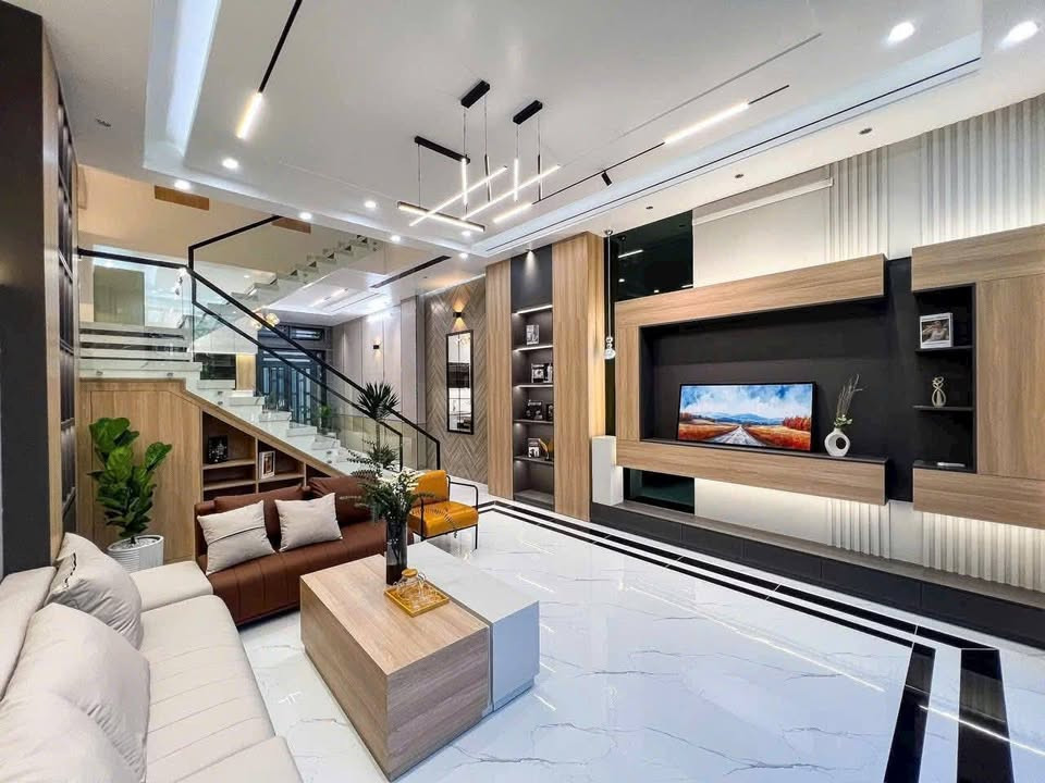 🏠 NHÀ MỚI GIÁ TỐT – 1 TRỆT 2 LẦU – 72M² NGAY PHƯỜNG 6 – TRUNG TÂM TÂN AN
