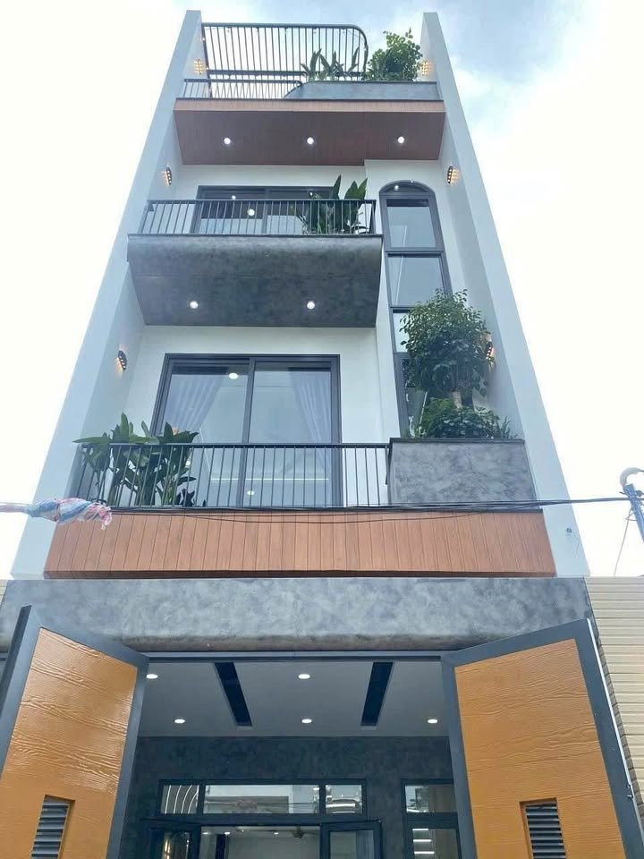 🏠 NHÀ ĐẸP 4 PHÒNG – PHÁP LÝ RÕ RÀNG – MẶT TIỀN KINH DOANH