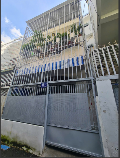 BÁN NHÀ 1 TRỆT 1 LẦU HẺM Ô TÔ BÌNH GIÃ