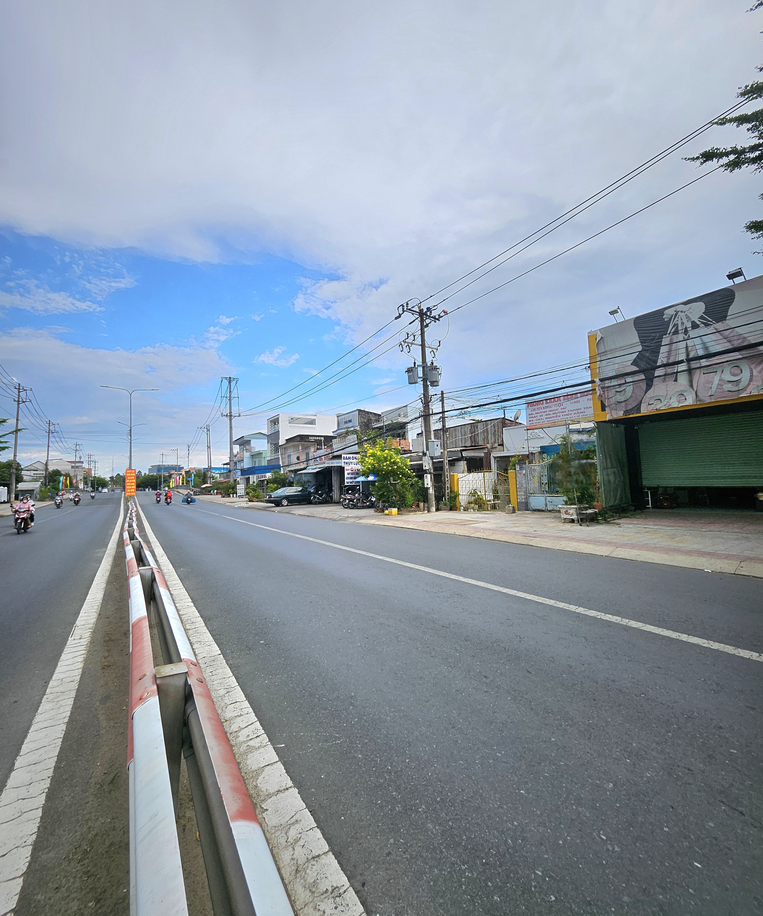 Bán nhà 374,5m² 13.1 tỷ tại Phường 9 Thành phố Vĩnh Long