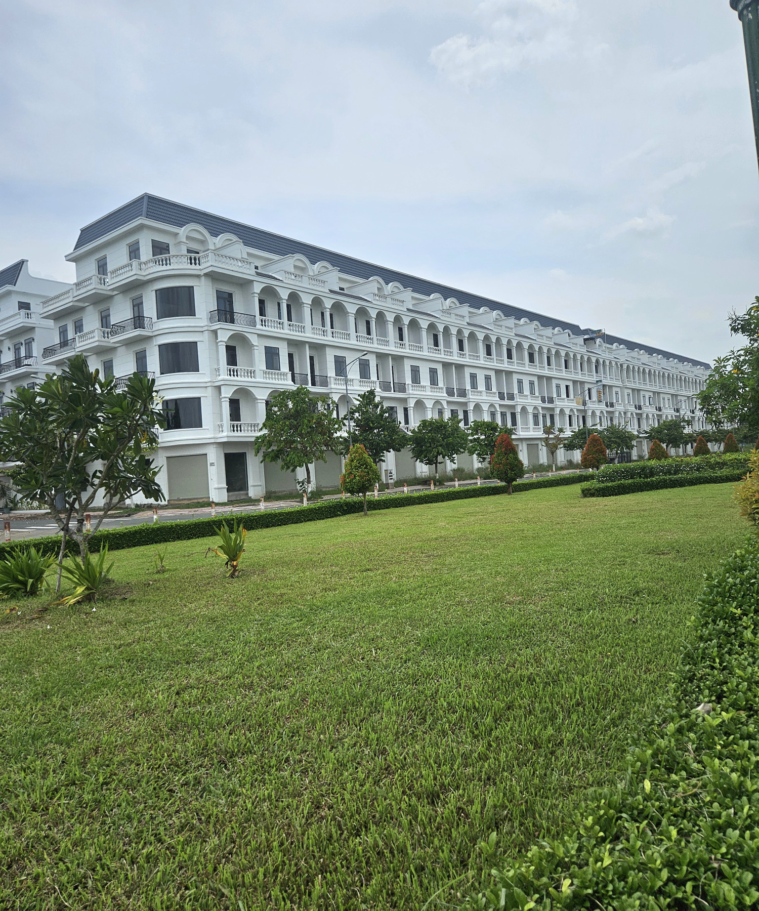 Bán căn góc Shophouse LANDMARK  Võ Văn Kiệt, Phường 9