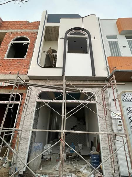 69. 🏡 BÁN NHÀ 1 TRỆT 1 LẦU – TRỤC CHÍNH HẺM 137 HOÀNG QUỐC VIỆT