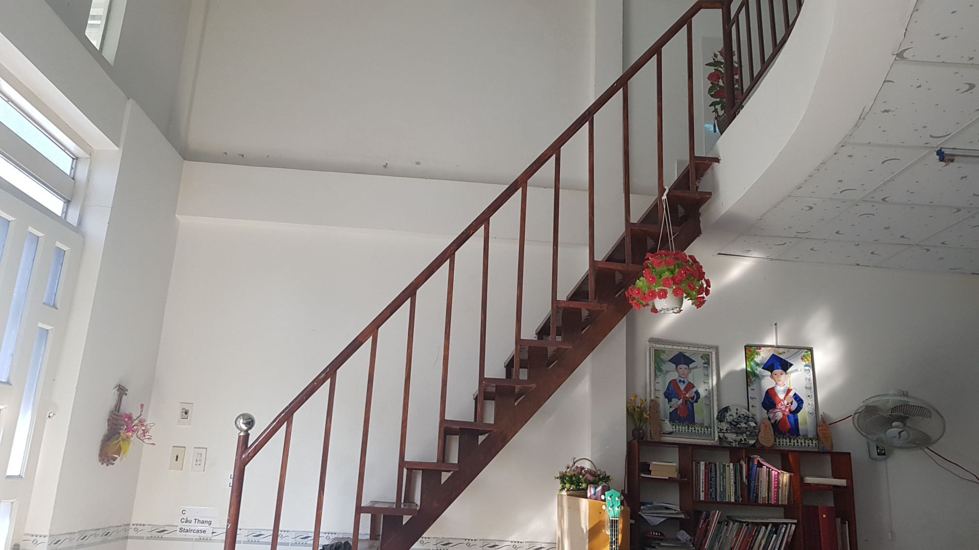 Bán nhà trệt lửng giá rẻ hết mức