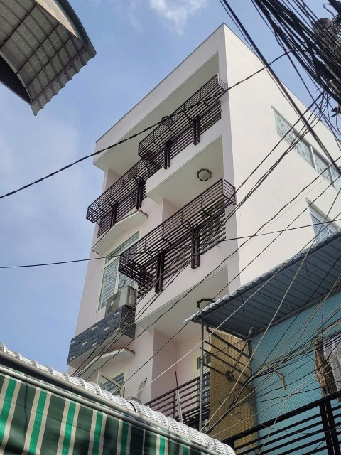 5 - Chủ gởi: Nhà 6,5 triệu 3 phòng ngủ gần Đại lộ Hoà Bình Cần Thơ