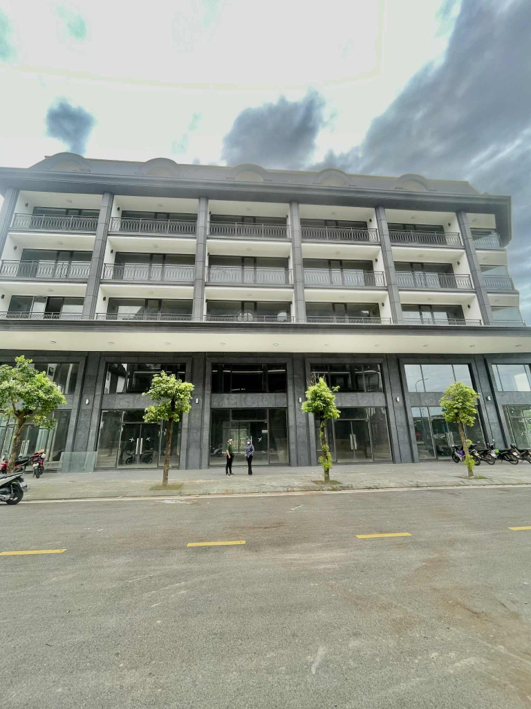🏢 BÁN SHOPHOUSE 5 TẦNG – 102m² – ĐƯỜNG 16.5M – GIÁ 9.7 TỶ 🌟