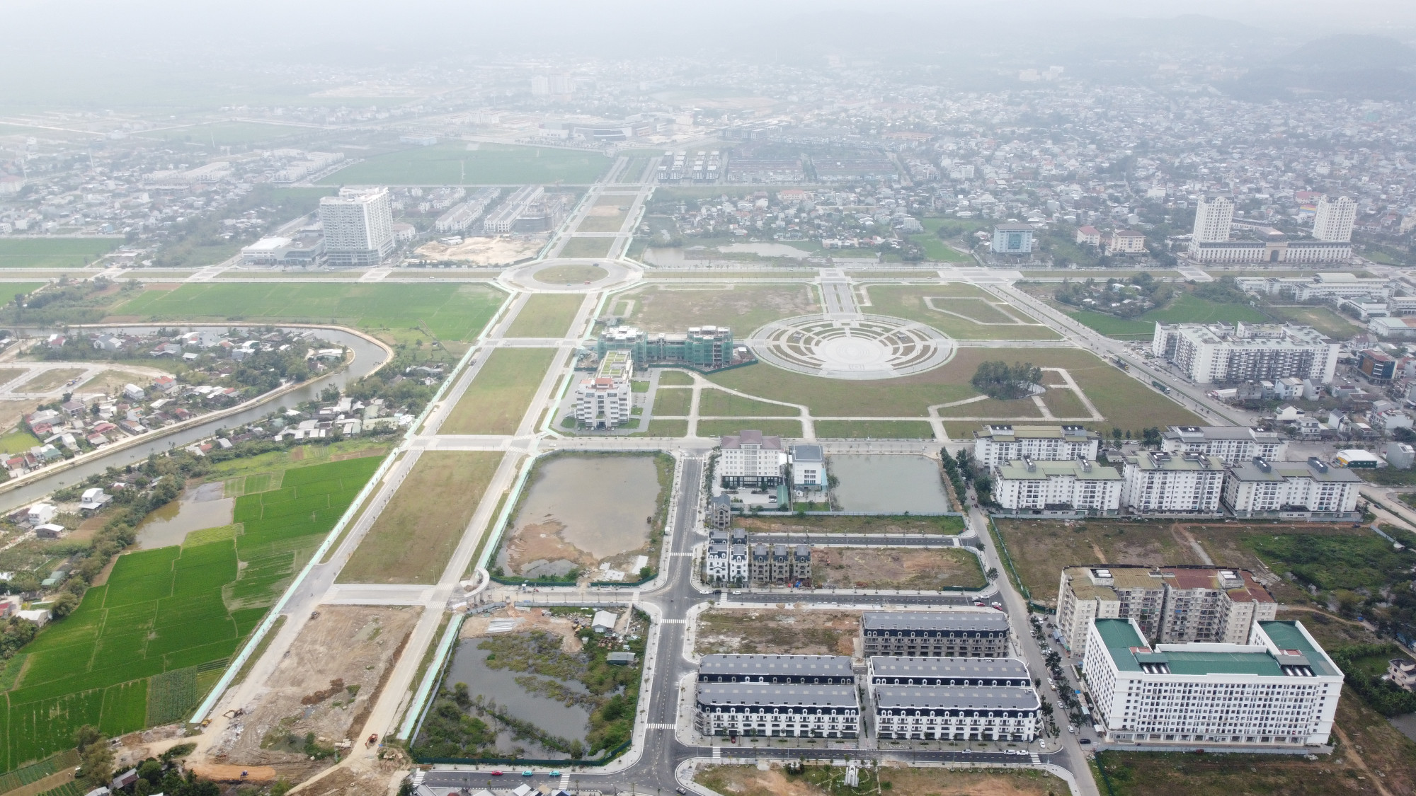 Sở Hữu Ngay Nhà Phố Phú Xuân City 126m², 4 Tầng - Giá 8.x Tỷ.- Có sổ