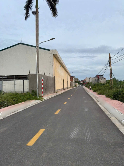 Bán đất 94.5m² ngang 5m đường rộng 5m. giá 1.95 tỷ Phường An Dương(Nam Sơn) liên hệ 0362558882