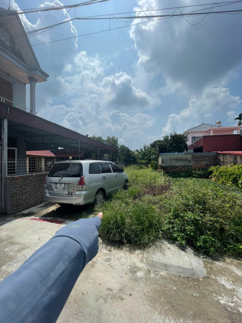 Bán đất 108.2m² ngang 5m. đường thôn 3.2 m . giá 1.78 tỷ Phường An Dương. liên hệ 0362558882