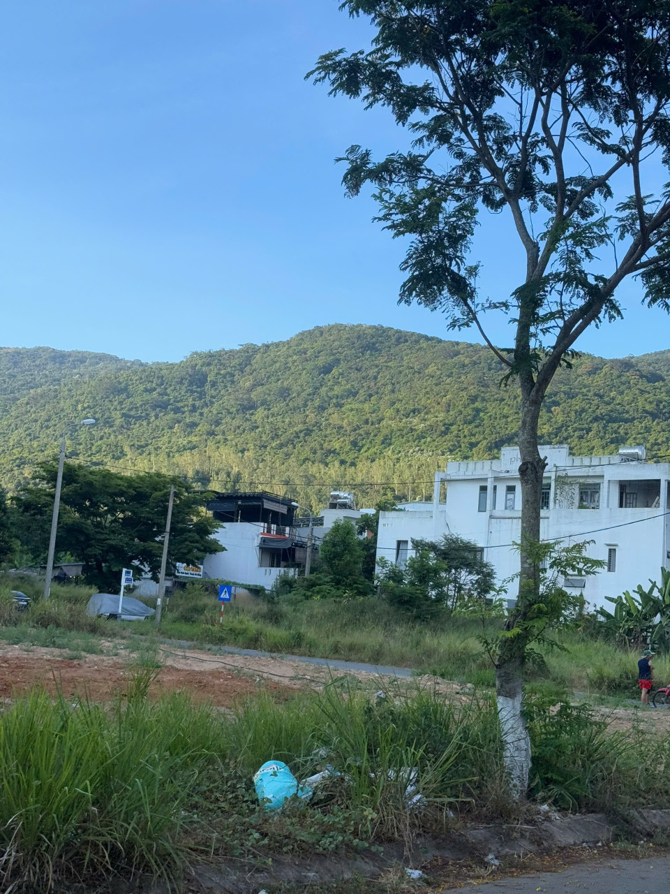 Bán Lô Góc 2MT kinh doanh, vị trí 1-0-2 kinh doanh tiềm năng, vị trí sau lưng dãy MT Hoàng Sa hướng đi núi Sơn Trà
