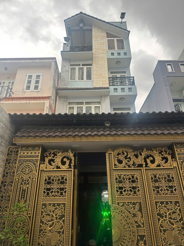 Bán nhà 4 Tầng, Hẻm ôtô, ngang 5m giá 12.3 tỷ Phường 12 , Gò Vấp.