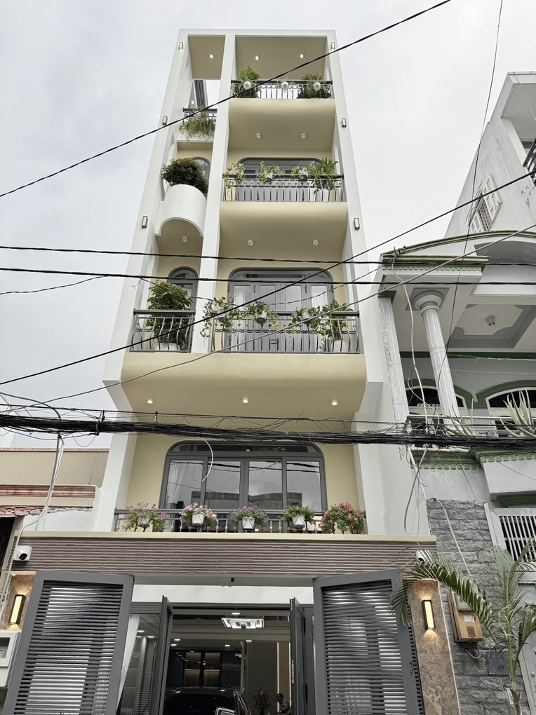 Bán nhà 5 Tầng HXH Lê Văn Thọ p14 Gò Vấp