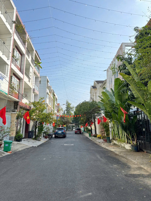 BDS HVL 17 đường số 24B, KĐT An Phú An Khánh