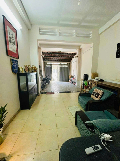 Bán nhà đường số 9 chợ Đo Đạc, ngang 4.2m, đường 12m rộng rãi, sổ hồng hoàn công