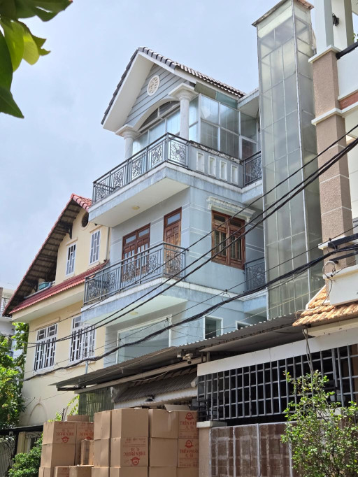 Biệt Thự 4 Tầng Gấp Bán, giá 12.6 tỷ Phường BTĐB, Bình Tân.
