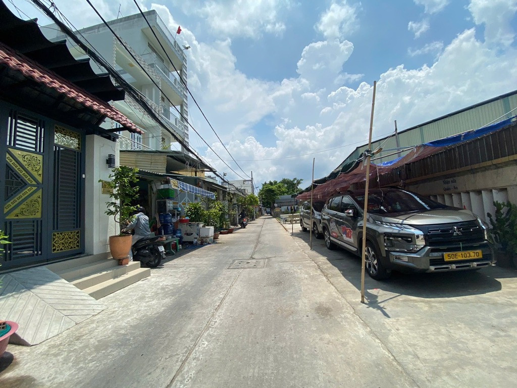 HIẾM ĐẤT THỔ CƯ 118m2 (5x24) VÕ VĂN KIỆT GIÁ 5 tỷ