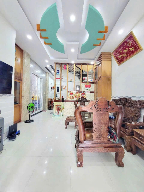 Bán Nhà 4 Tầng,An Dương Vương,Đường 10M,Nhà Đẹp Ở Ngay,4x18 ,Nhỉnh 6 Tỷ(BT27)
