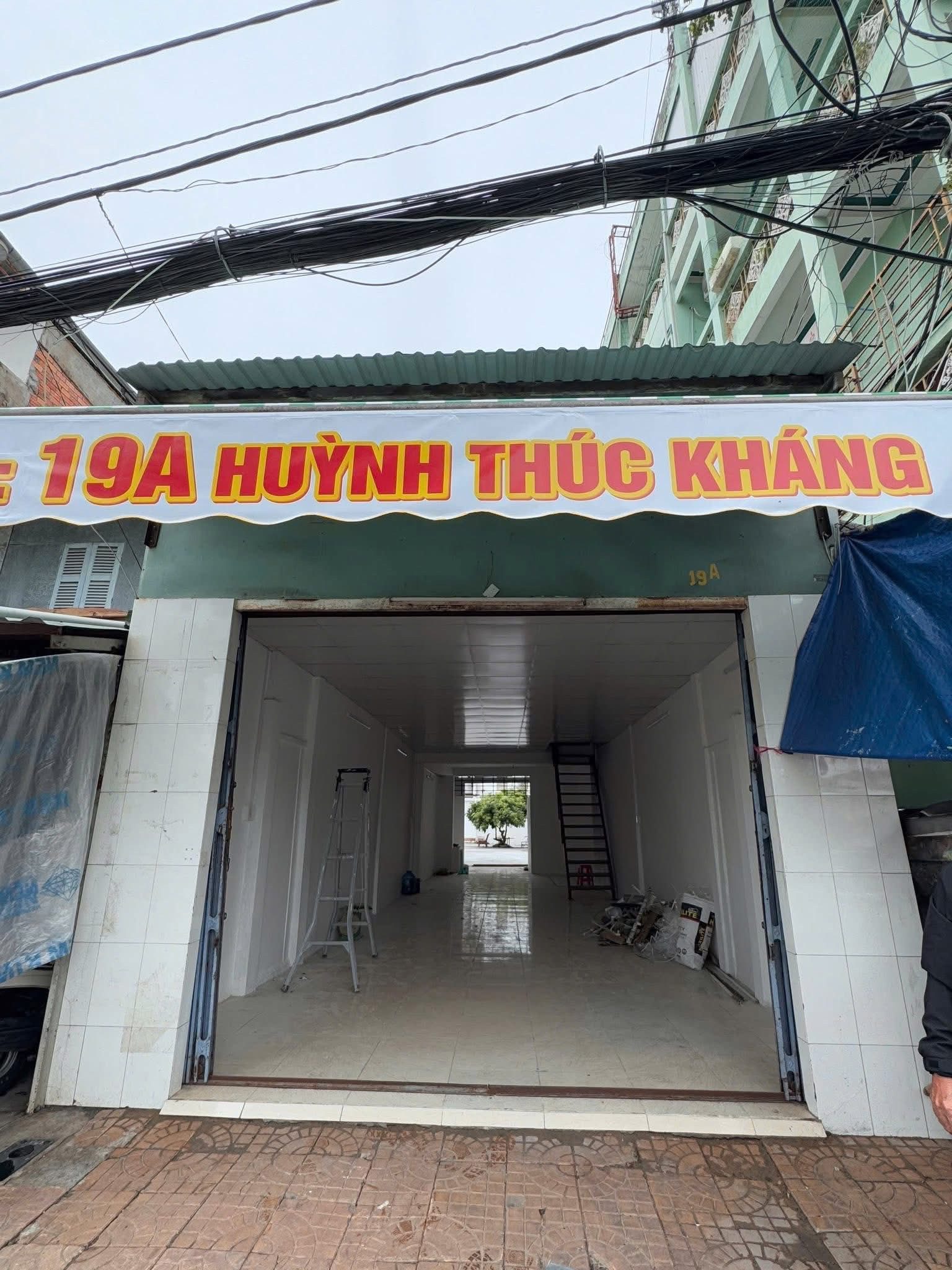 CHO THUÊ NHÀ MẶT TIỀN HUỲNH THÚC KHÁNG