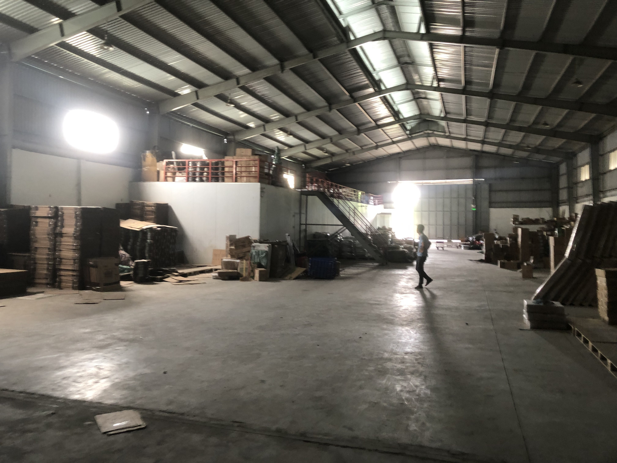 Nhà xưởng cho thuê 1900m2 An Phú Đông Quận 12