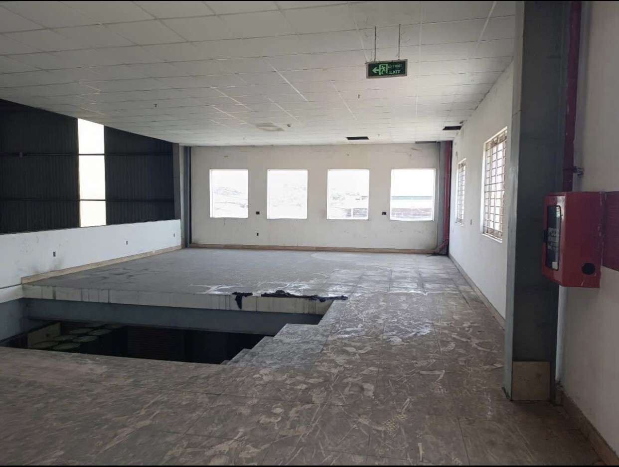 Kho bãi xưởng tổng 2400m2, gần Ql1A, An Phú Đông Quận 12