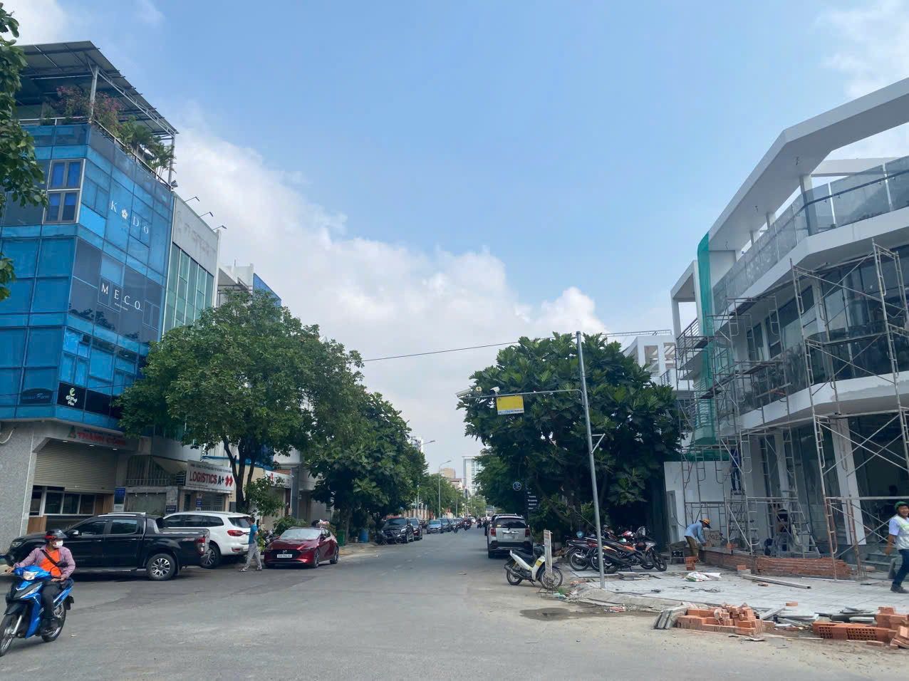 BDS HVL Cho thuê nhà 2 MT đường Nguyễn Quý Cảnh . Quận 2