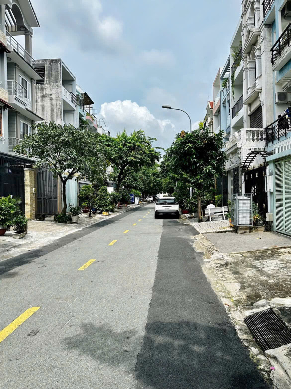 BDS  HVL VILLA SỐ 7 ĐƯỜNG 31E KHU C AN PHÚ Q2 CÓ HẦM GIÁ TỐT