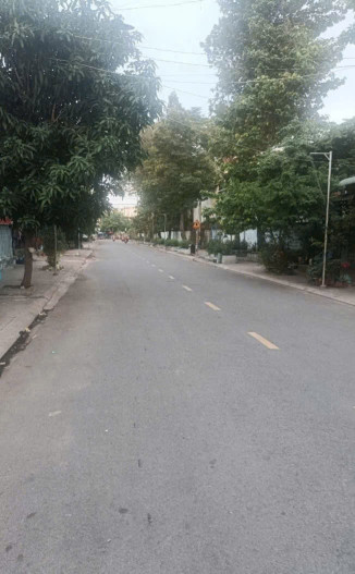 Chỉ 3.99 tỷ: 8 phòng trọ + 1 kiot  thu nhập ổn định - gần vòng xoay An Phú, Thuận An