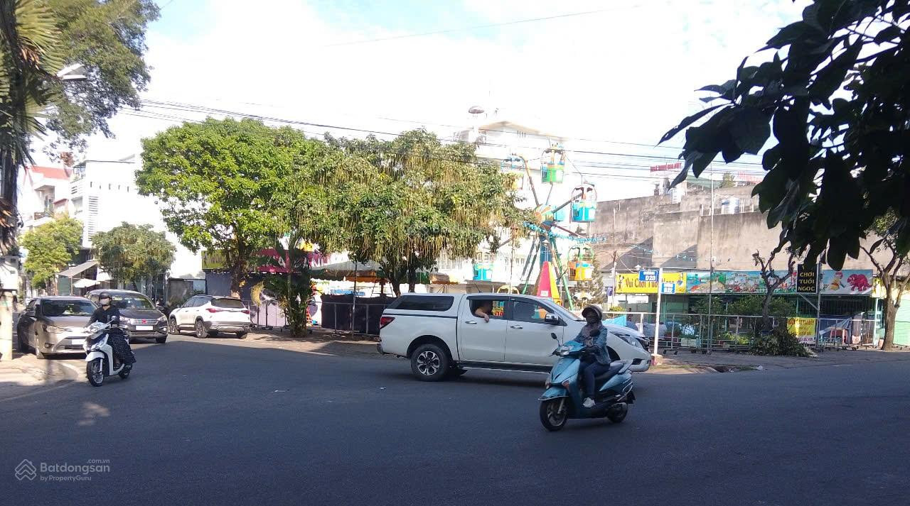 Bán lô đất 2 mặt tiền đắt địa nhất khu Vsip, Thuận An giá 1.55Tỷ, vị trí đẹp, kinh doanh tốt