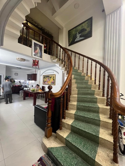 Khu K300 - Nhà 5 Tầng, giá 14.5 tỷ Phường 12 , Tân Bình