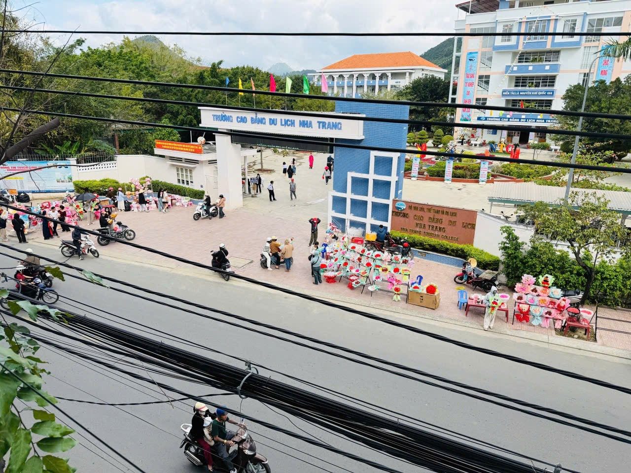 Bán nhà 100m² full thổ cư ngang 5m giá 13.9 tỷ tại Phường Bắc Nha Trang