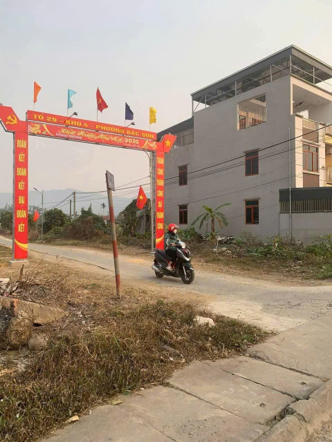 CẦN BÁN ĐẤT 2 MẶT TIỀN – GIÁ CỰC RẺ TẠI KHU 4, PHƯỜNG BẮC SƠN, TP. UÔNG BÍ