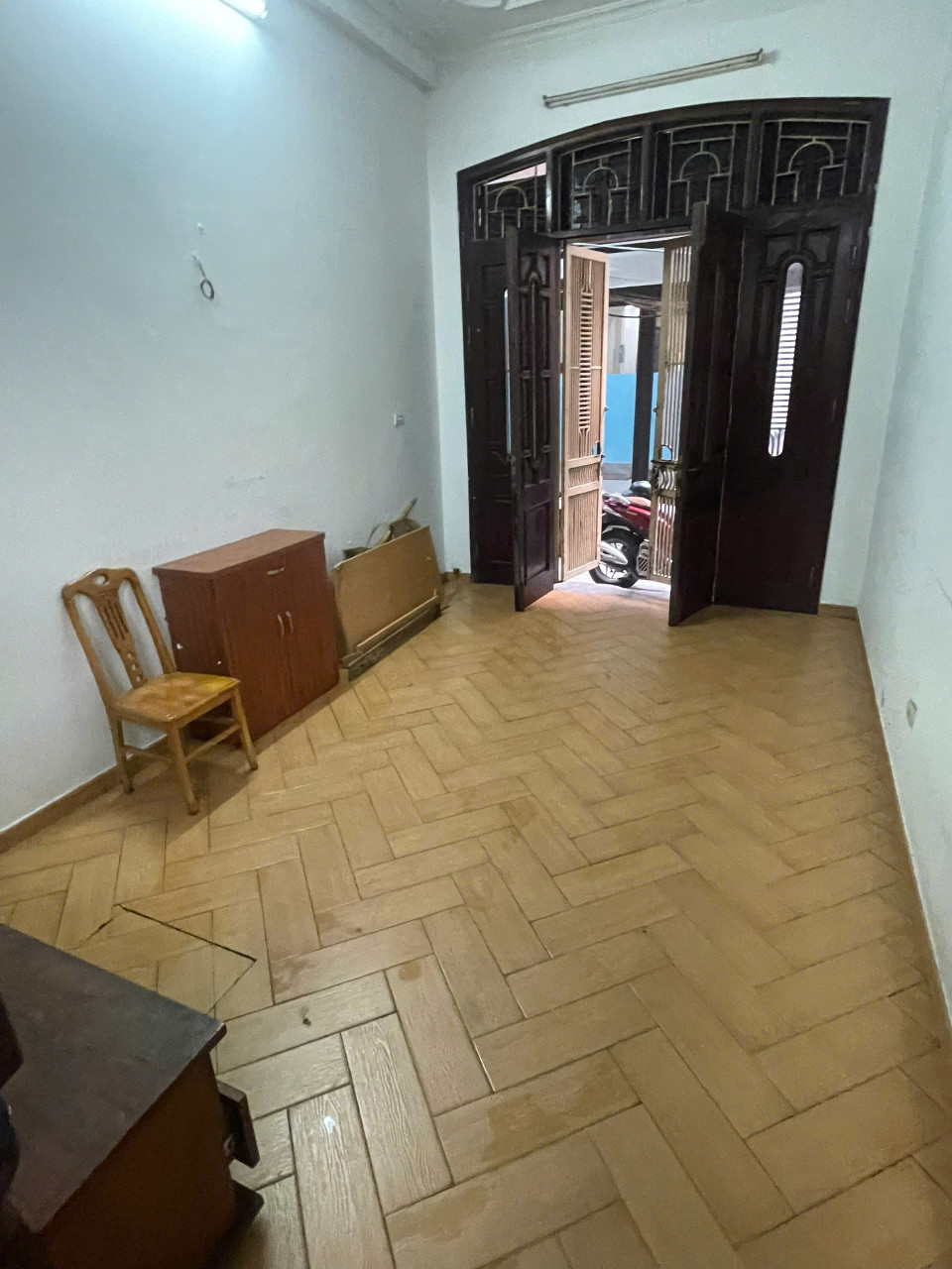 Cho thuê phòng trọ khu vực Bách-Kinh-Xây,25 - 30m2, giá 3,4 - 3,8tr/tháng, có đủ giường tủ bàn ghế
